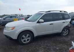 2010 SUBARU FORESTER XS