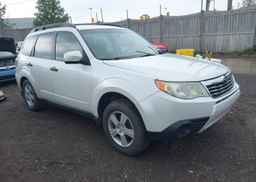 2010 SUBARU FORESTER XS