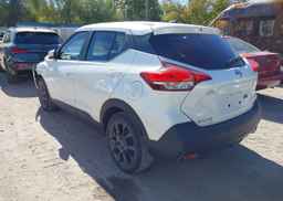 2018 NISSAN KICKS S