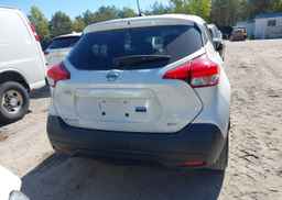 2018 NISSAN KICKS S