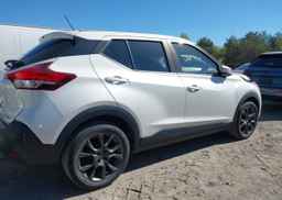 2018 NISSAN KICKS S