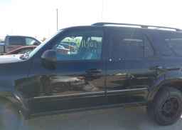 2001 TOYOTA SEQUOIA LIMITED V8
