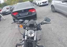2014 HARLEY-DAVIDSON XL883 IRON 883