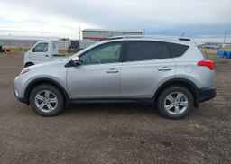 2013 TOYOTA RAV4 XLE