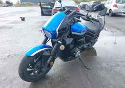 2022 SUZUKI VZR1800