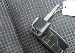 2011 NISSAN VERSA 1.8SL