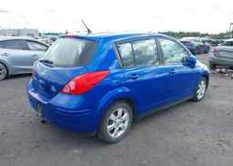 2011 NISSAN VERSA 1.8SL