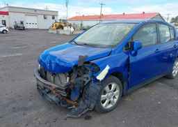 2011 NISSAN VERSA 1.8SL