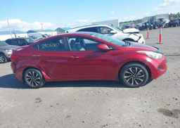 2013 HYUNDAI ELANTRA GL