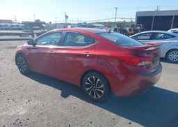 2013 HYUNDAI ELANTRA GL