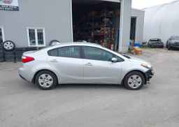 2015 KIA FORTE LX