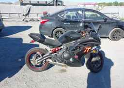 2012 KAWASAKI EX650 EC