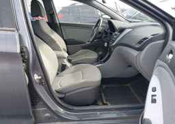 2012 HYUNDAI ACCENT GL