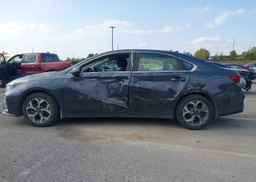 2020 KIA FORTE EX