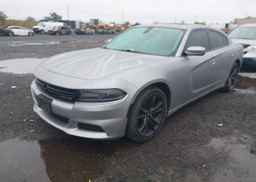 2015 DODGE CHARGER SXT