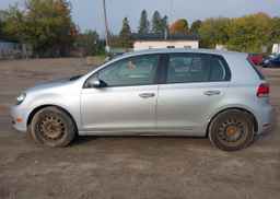 2013 VOLKSWAGEN GOLF