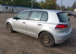2013 VOLKSWAGEN GOLF
