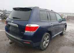 2011 TOYOTA HIGHLANDER LIMITED
