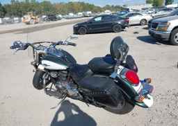 2009 SUZUKI VL800