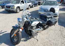 2009 SUZUKI VL800