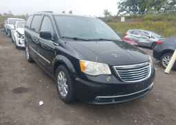 2013 CHRYSLER TOWN & COUNTRY
