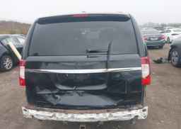 2013 CHRYSLER TOWN & COUNTRY