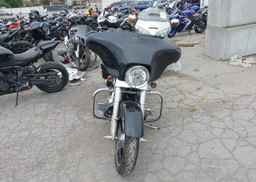 2010 HARLEY-DAVIDSON FLHX