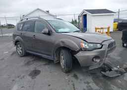 2012 MITSUBISHI OUTLANDER SE