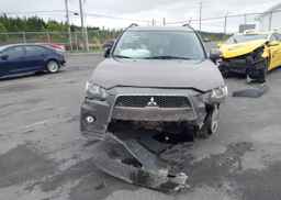 2012 MITSUBISHI OUTLANDER SE