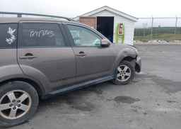 2012 MITSUBISHI OUTLANDER SE