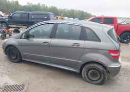2010 MERCEDES-BENZ B 200