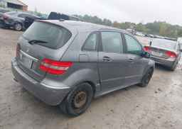 2010 MERCEDES-BENZ B 200