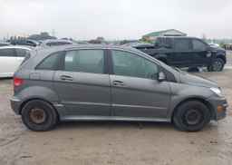 2010 MERCEDES-BENZ B 200
