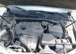 2011 TOYOTA CAMRY SE
