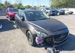 2014 MAZDA MAZDA3 GS-SKY