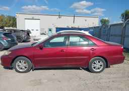 2005 TOYOTA CAMRY LE