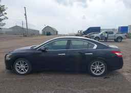 2011 NISSAN MAXIMA S