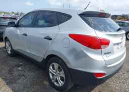 2013 HYUNDAI TUCSON GL