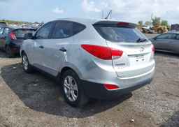 2013 HYUNDAI TUCSON GL