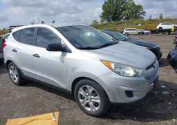 2013 HYUNDAI TUCSON GL