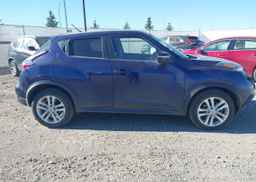 2015 NISSAN JUKE SV
