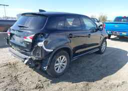 2021 MITSUBISHI RVR SE