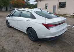 2022 HYUNDAI ELANTRA PREFERRED IVT