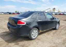 2010 FORD FOCUS SE