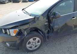 2014 CHEVROLET SONIC LT AUTO