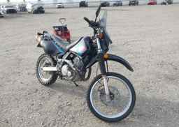 2017 SUZUKI DR650 SE