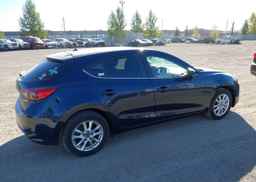 2018 MAZDA 3 TOURING