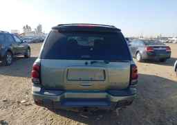 2004 CHEVROLET TRAILBLAZER LS