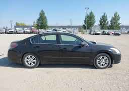 2012 NISSAN Altima S