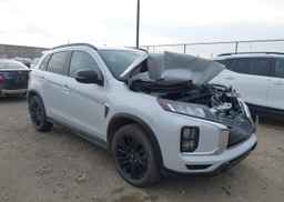 2023 MITSUBISHI RVR SE